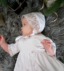 Нарядна хрестильна шапочка для дівчинки ANGELSKY 2503 біла AN2503 фото